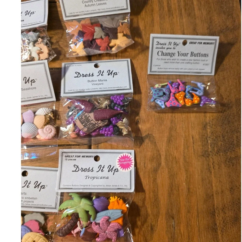 Dress It Up Novelty Buttons Lot Multicolor Craft Embellishments 10 Packs